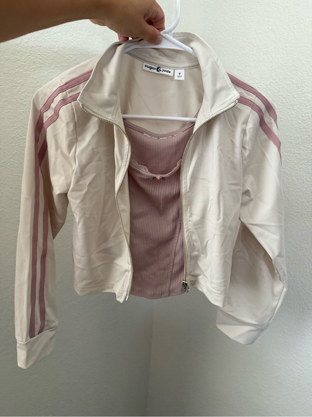Girls active Cream Drawstring Wide-Leg Sweatpants with Pink Accent Tank & Jacket - Picture 6 of 8